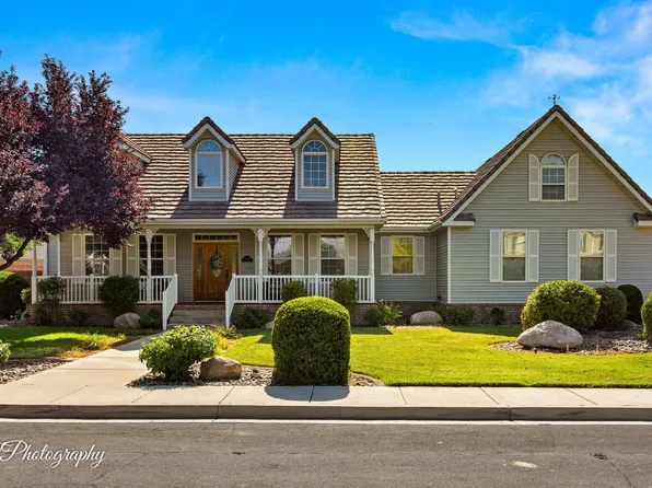 672 N Sweet Spring St, Santa Clara, UT 84765