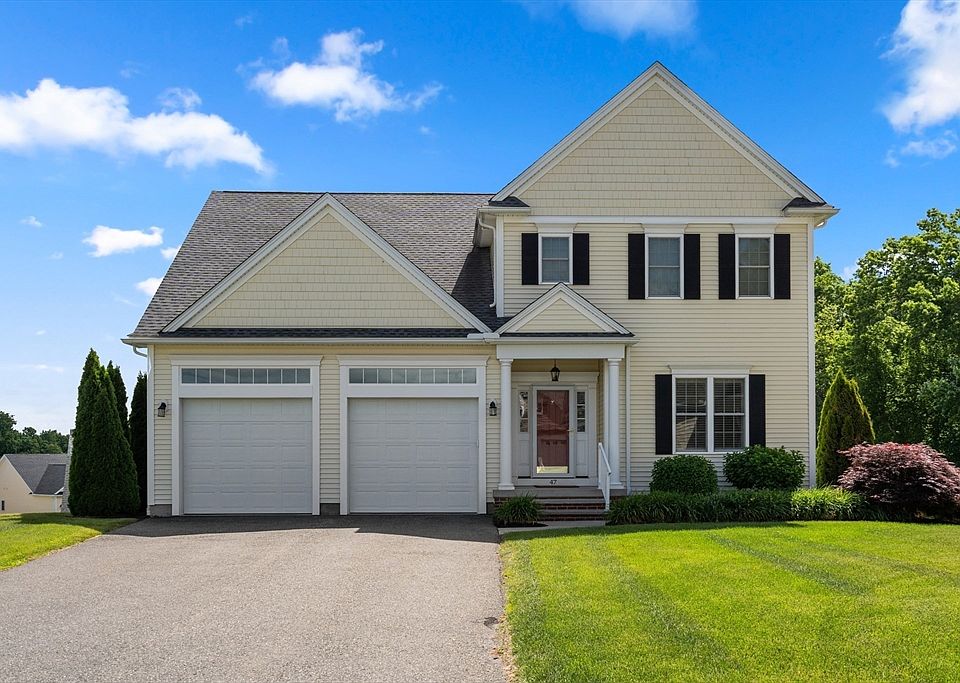 1st image of 47 Cypress Ln #47