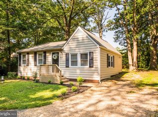 2712 Riverview Dr, Riva, MD 21140