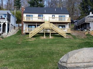 109 W Lake Shore Dr, Rockaway, NJ 07866