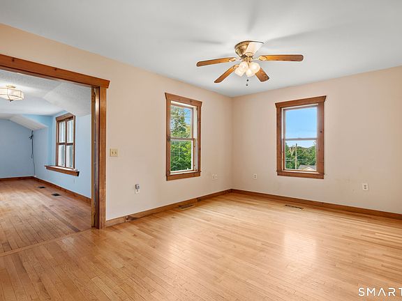 20th image of 185 Hampden Road
