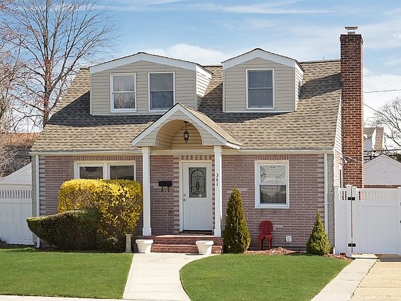 2nd image of 341 Emerson Pl