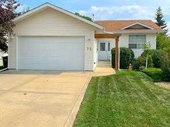 72 W Owens Close, Red Deer, AB T4N 6Y2