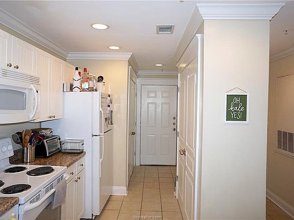 5th image of 1725 Harvey Mitchell Pkwy S APT 2421