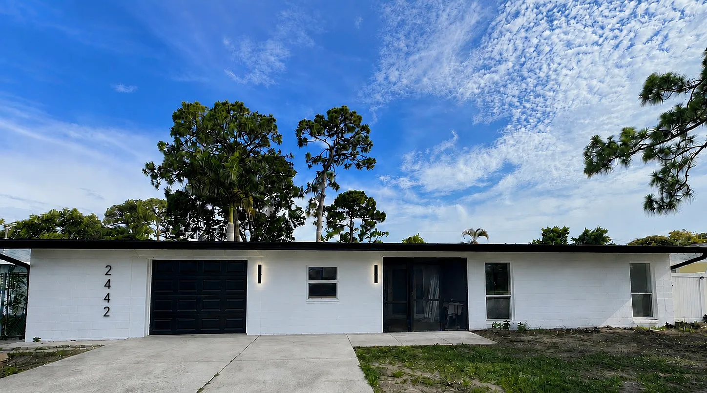 3 bed, 1616 sqft, $2,299 — Photo 1