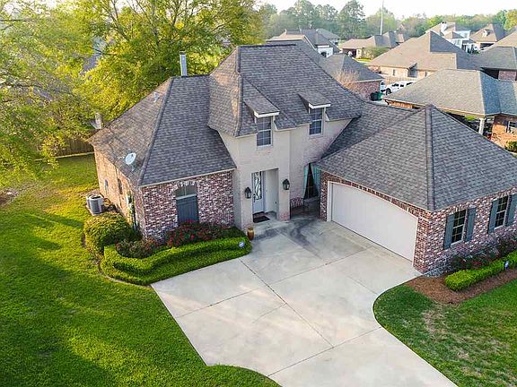 2nd image of 111 Bayou Lafourche Dr #0