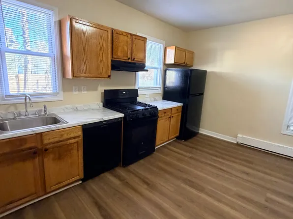 33 Carmel St #A, New Haven, CT 06511