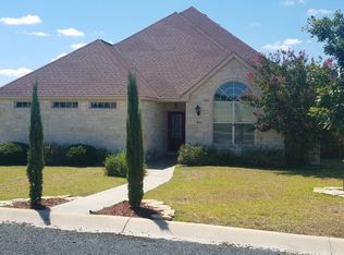 801 Scarlet Oak Ct, Fredericksburg, TX 78624
