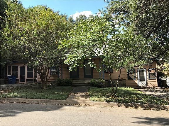 3rd image of 1506 E Side Dr #A