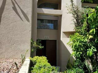 919 S Village Sq, Palm Springs, CA 92262