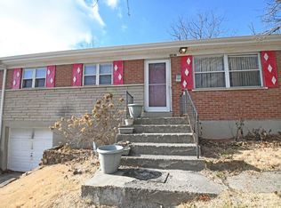 3057 Westknolls Ln, Cincinnati, OH 45211
