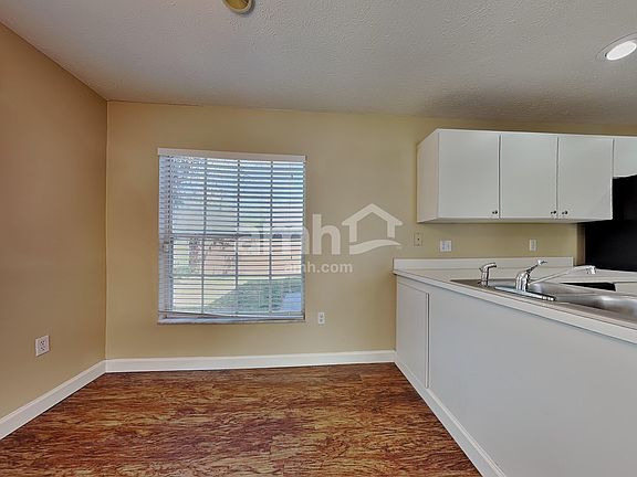 4th image of 7909 Hathaway Dr