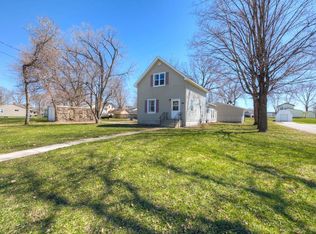 1719 5th St NW, Faribault, MN 55021