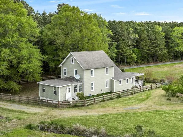 30065 Back Creek Rd, Hacksneck, VA 23358
