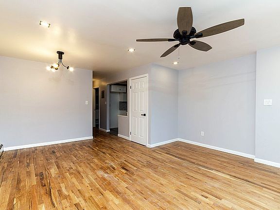 3rd image of 1410 Franklin Ave #A