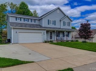 1779 Mayflower Dr SW, Wyoming, MI 49519