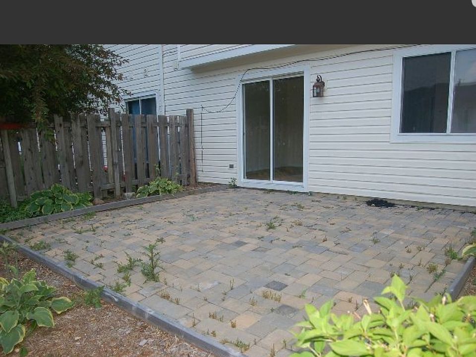 1st image of 464 Esselen Ct