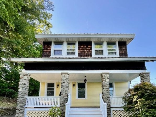 18 Cherry Ave