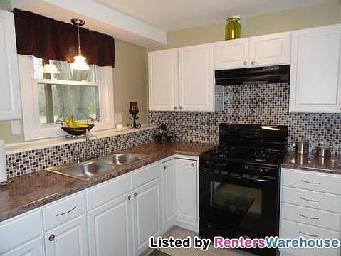 1st image of 1301 4th St Unit 1