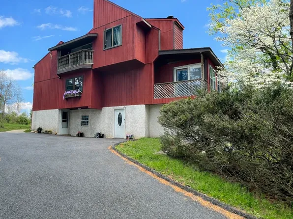 22 Scott Rd, Glen Mills, PA 19342