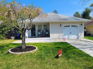 1580 Mount Everest Ln, Toms River, NJ 08753