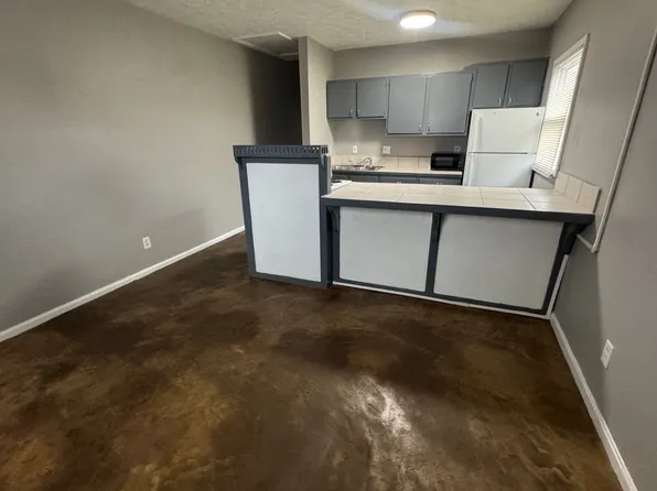 308 W 6th St, 308 W Sixth St APT 3, Lexington, KY 40508