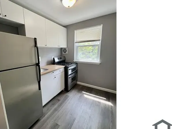 5036 Astor Pl SE, Washington, DC