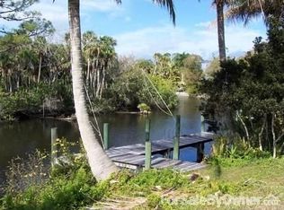 6930 SW Gaines Ave, Stuart, FL 34997