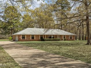 6843 Honey Creek Ln, Shreveport, LA 71107