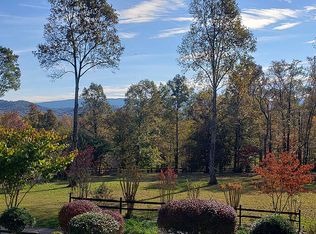 1715 Doc Hannah Rd, Maryville, TN 37803