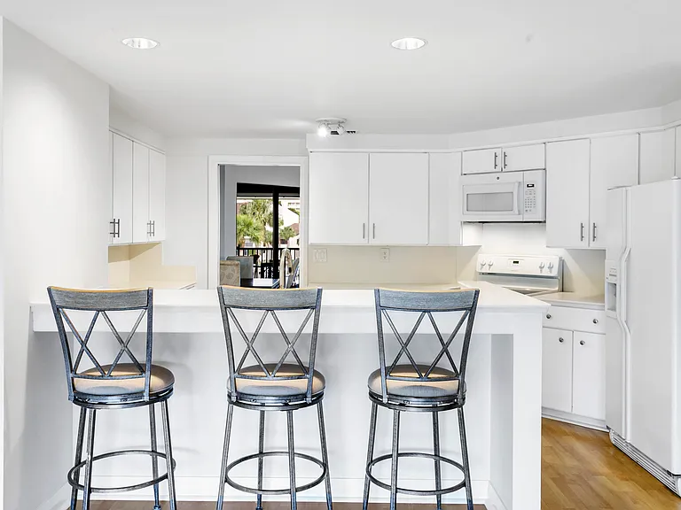 1100 Marine Way W #A3L — Photo 7