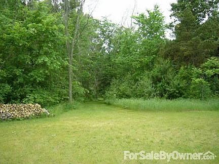 Open Concept/Dinning & Breakfast Counter