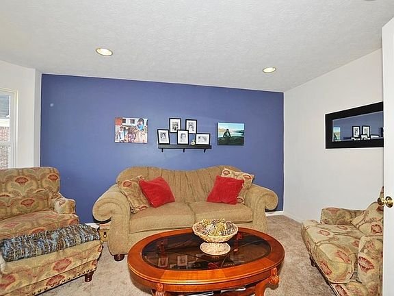 4th image of 5858 Grand Ave