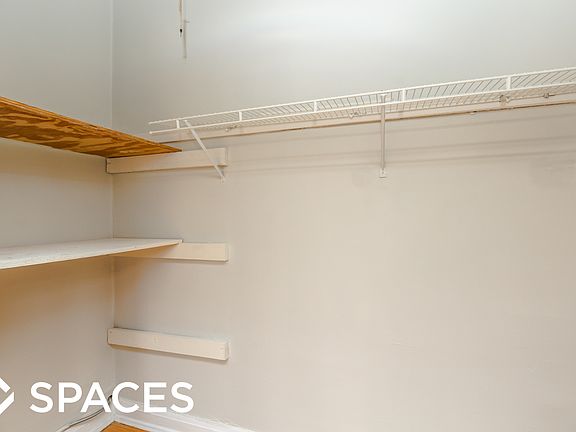 4th image of 719 W Barry Ave #721XB3
