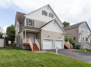 71 Richland Rd, Greenwich, CT 06830