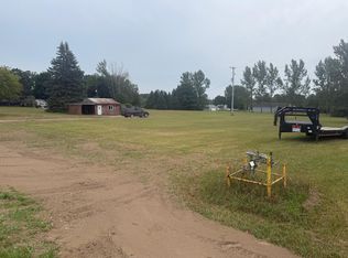 7573 County Farm Rd, Greenville, MI 48838
