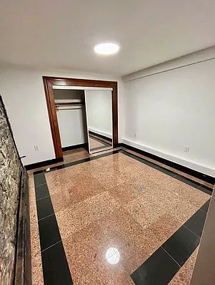 Rented by MOTION New York | media 10