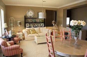 2nd image of 18701 E Druids Glen Rd