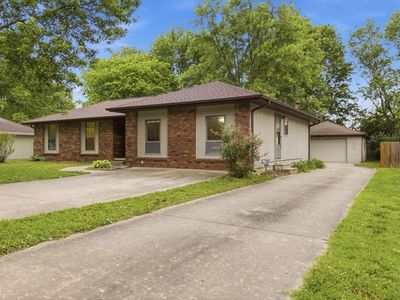 620 S Hampton Avenue, Republic, MO, 65738