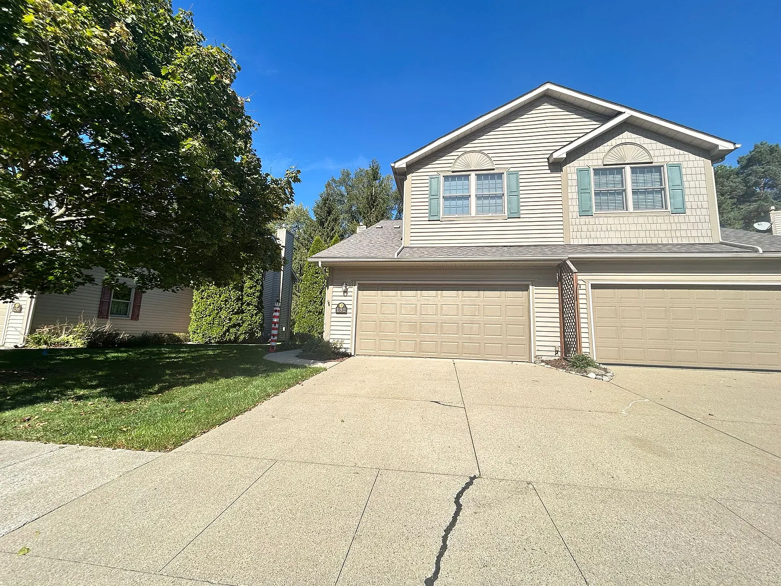2 bed, 1644 sqft, $2,150 — Photo 1