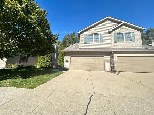 132 Stratford Ln, Lake Orion, MI 48360
