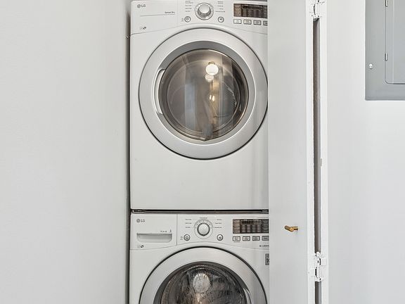 5th image of 21 S End Ave APT 621