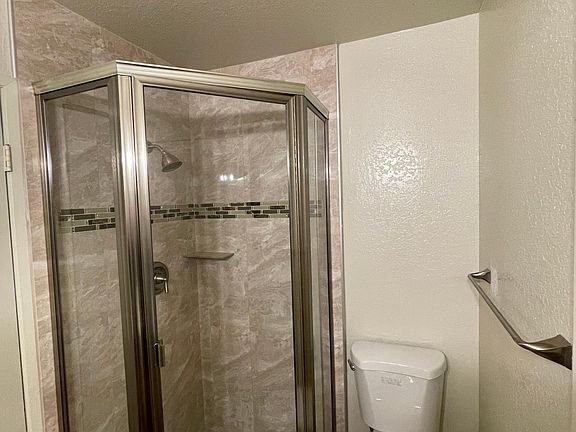 5th image of 212 S Marengo Ave APT A
