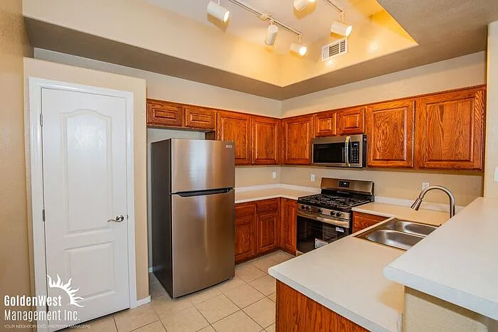 8805 Jeffreys St #1093 — Photo 6