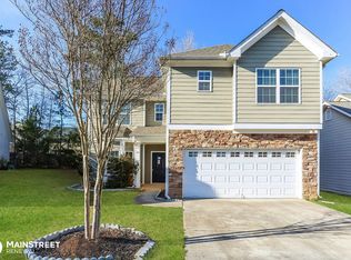 52 Black Diamond Dr, Fairburn, GA 30213