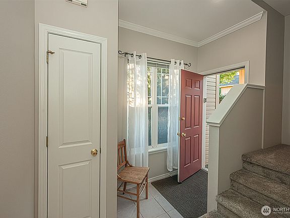 5th image of 278 NE Deccio Road #278