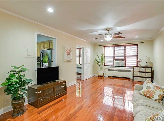 3rd image of 3 Town House Pl APT 2A