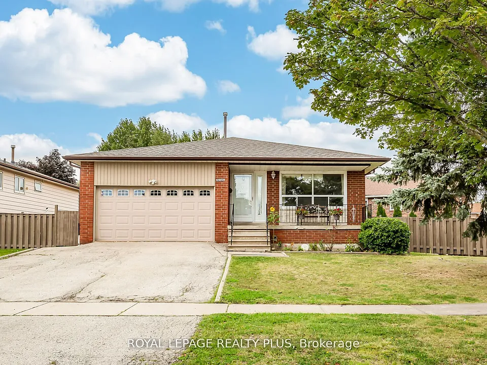 2844 Kingsberry Cres #REAR