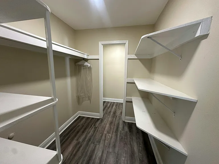 116 Felicia Dr — Photo 10