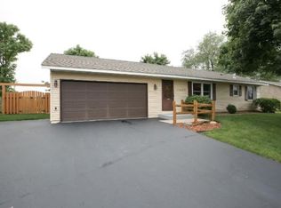 15429 Drexel Way, Apple Valley, MN 55124